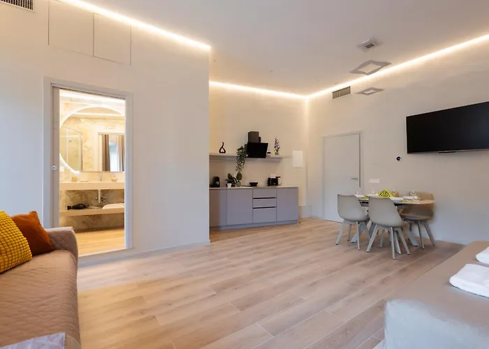 Apartment Di Rienzo Palace